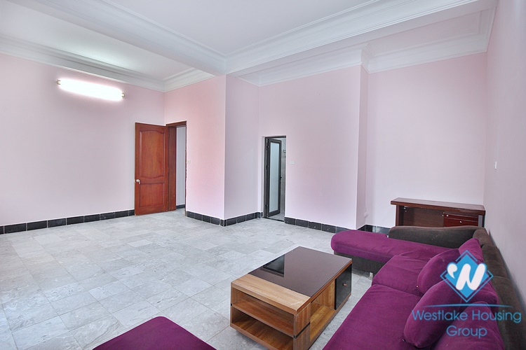 Renovated 4 beds house with lake view for rent in Tu Hoa area, Tay Ho